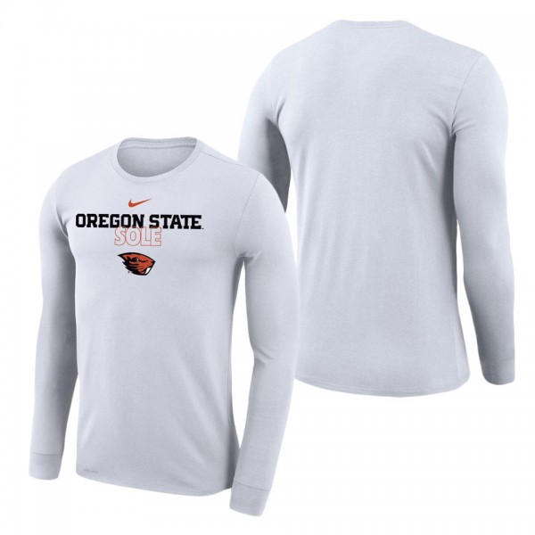 Oregon State Beavers On Court Bench Long Sleeve T-...